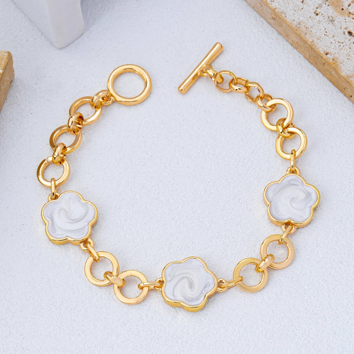 Enamel Quatrofoil Link Toggle Bracelet