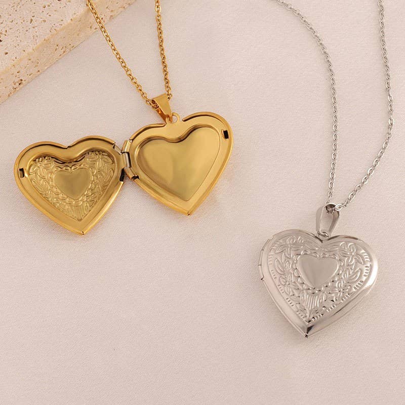 18K STAINLESS STEEL TARNISH FREE LOCKET NECKLACE