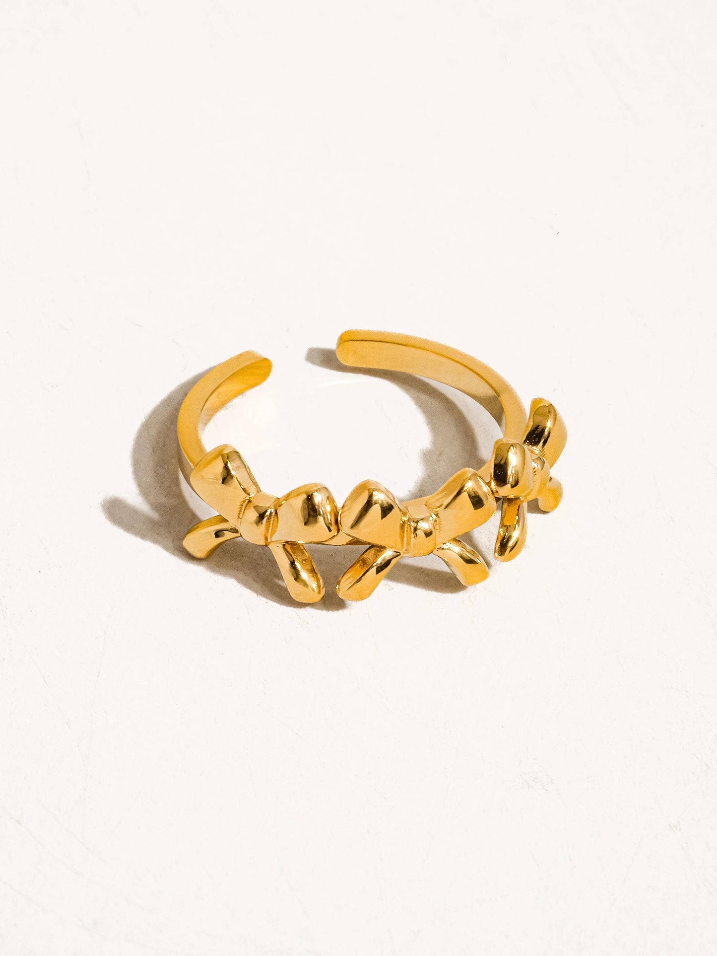 Hudson Three Bow Ring
