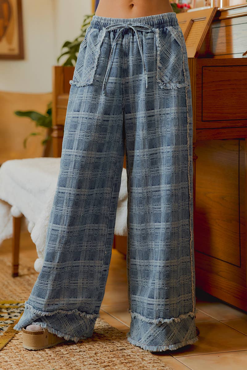 Frayed Detail Plaid Wide Leg Jeans