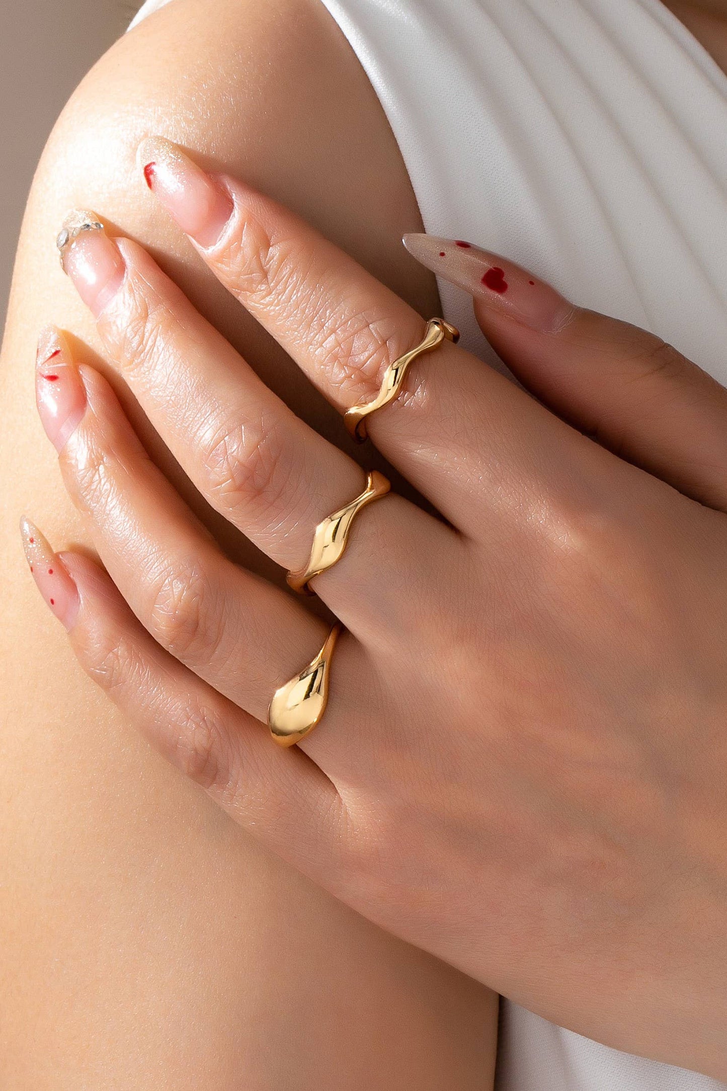 Multi-Band Statement Modern Stacked Wave Ring