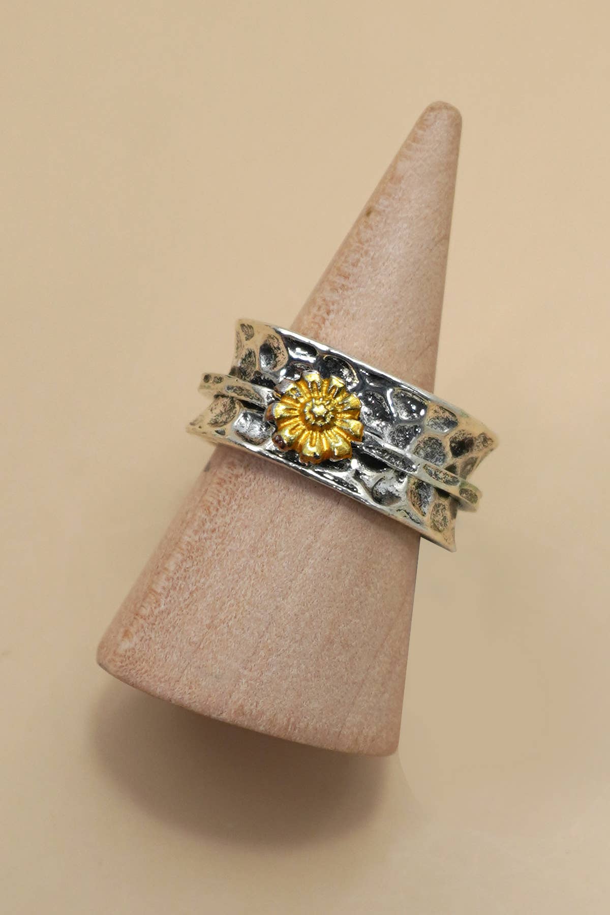 VINTAGE BOHO  TWO TONE SUNFLOWER STATEMENT RING