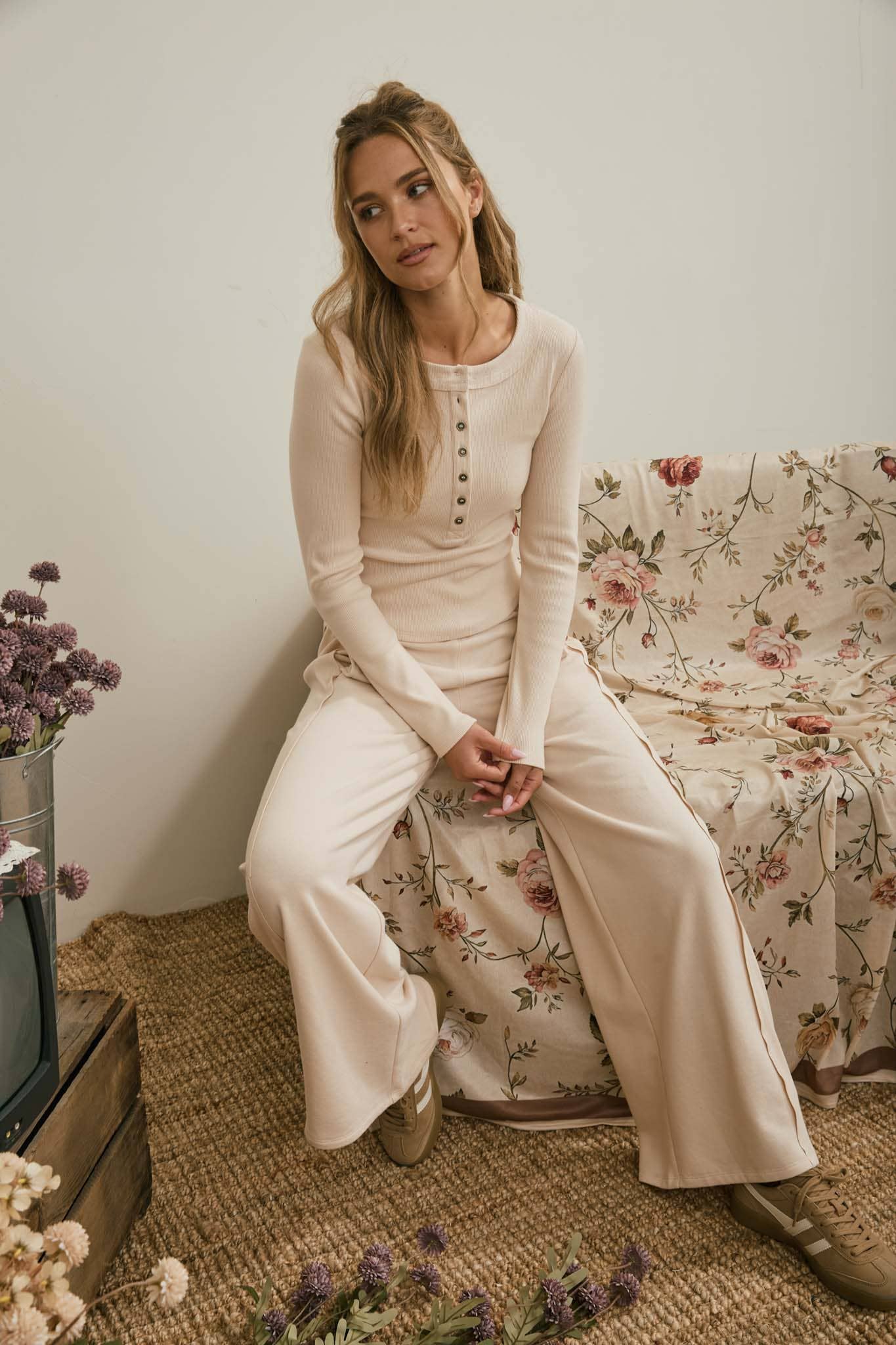 ELASTIC WAIST SIDE PANEL KNIT LOUNGE PANTS