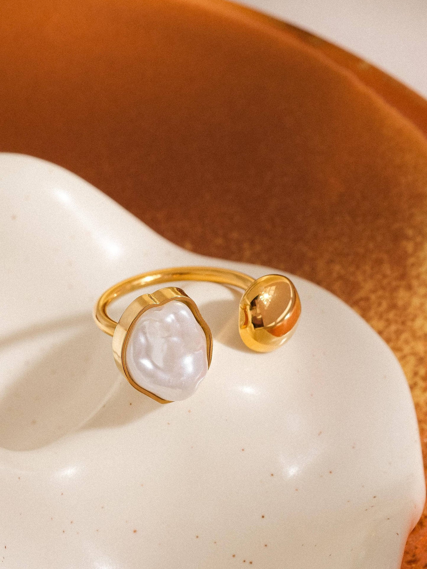 Abstract Pearl Ring