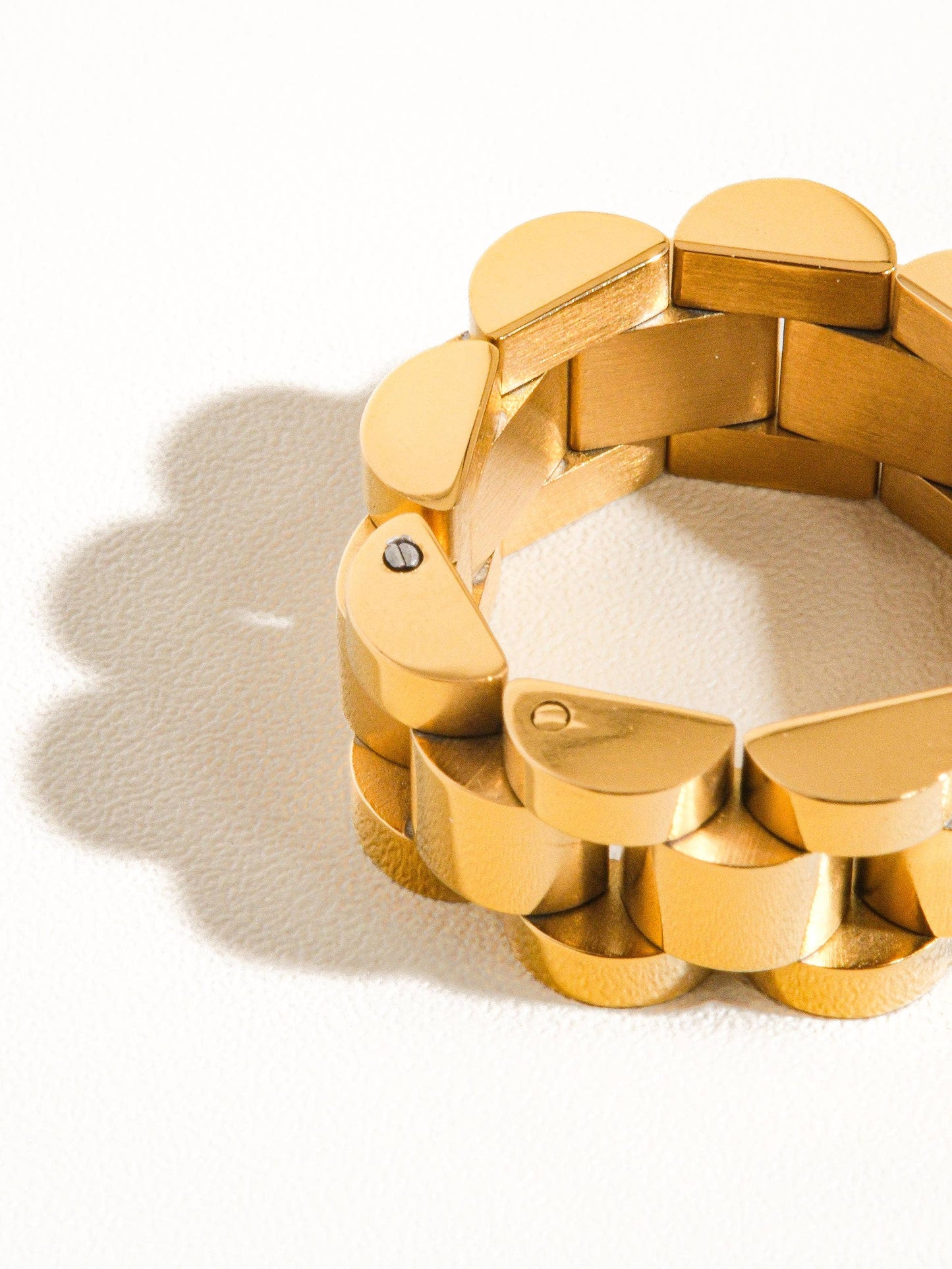 Zane Watch Band Ring