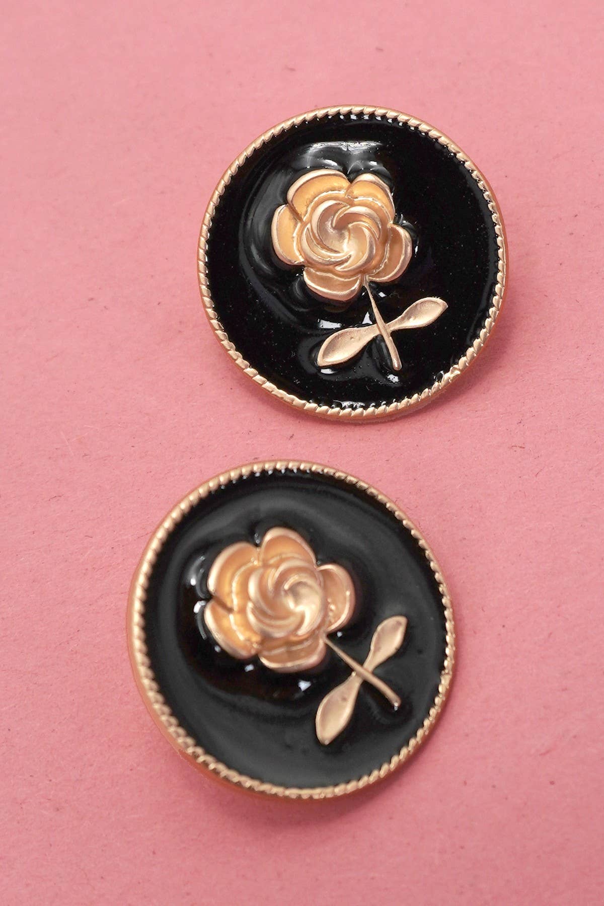 EPOXY GOLD ROSE FLOWER STUD EARRINGS