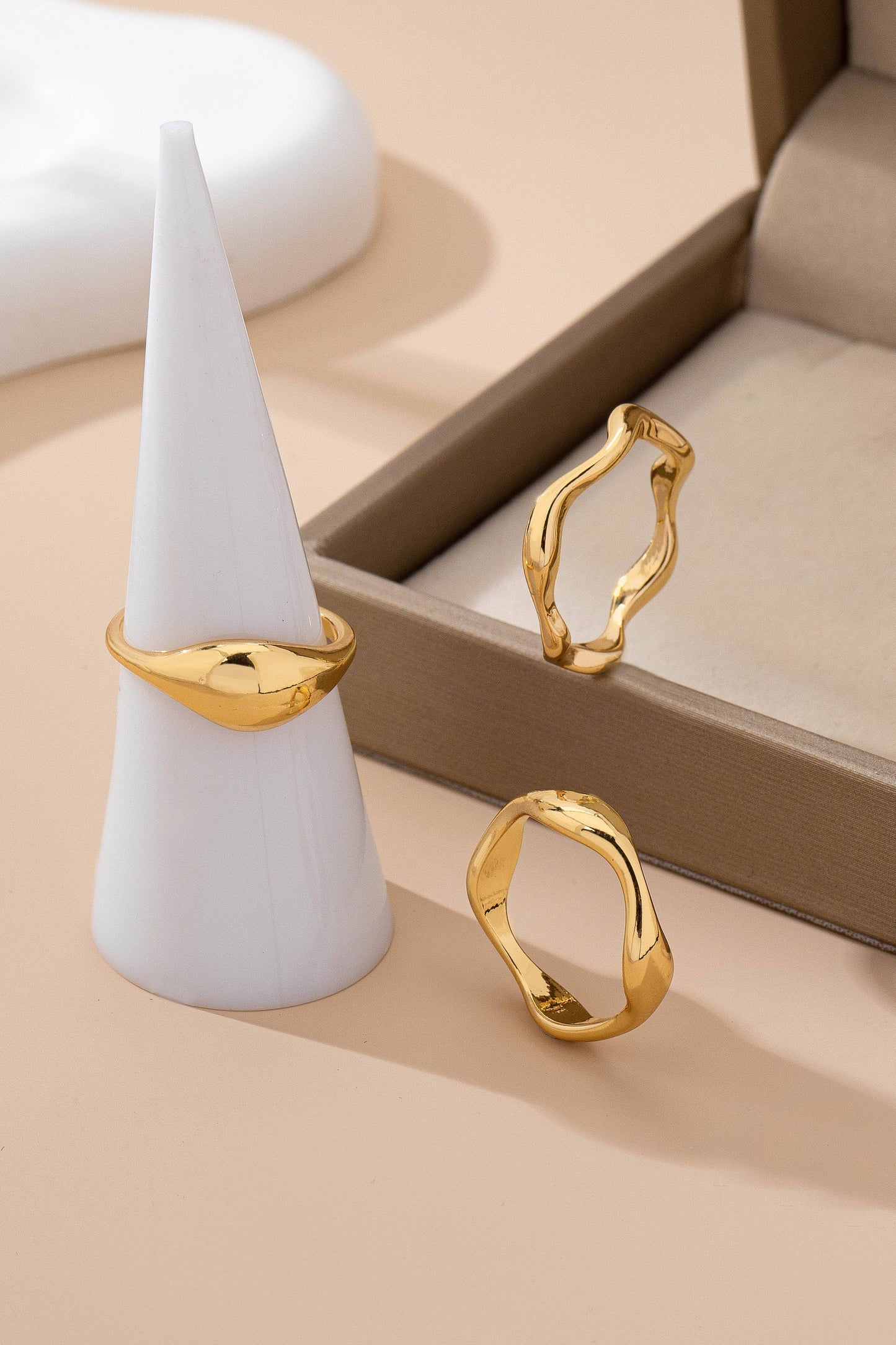 Multi-Band Statement Modern Stacked Wave Ring