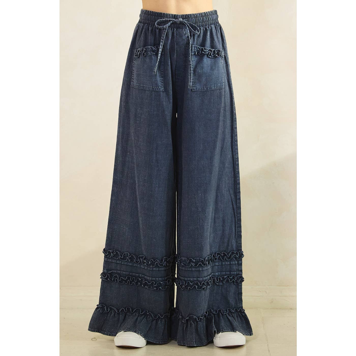 RUFFLE TRIM WIDE LEG PANTS
