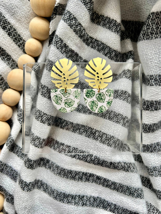 Monstera Clay Earrings - Brass Leaf Top