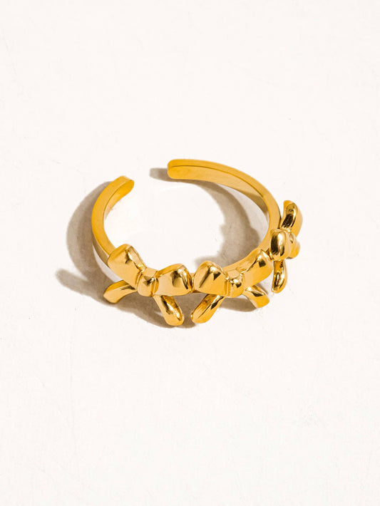 Hudson Three Bow Ring